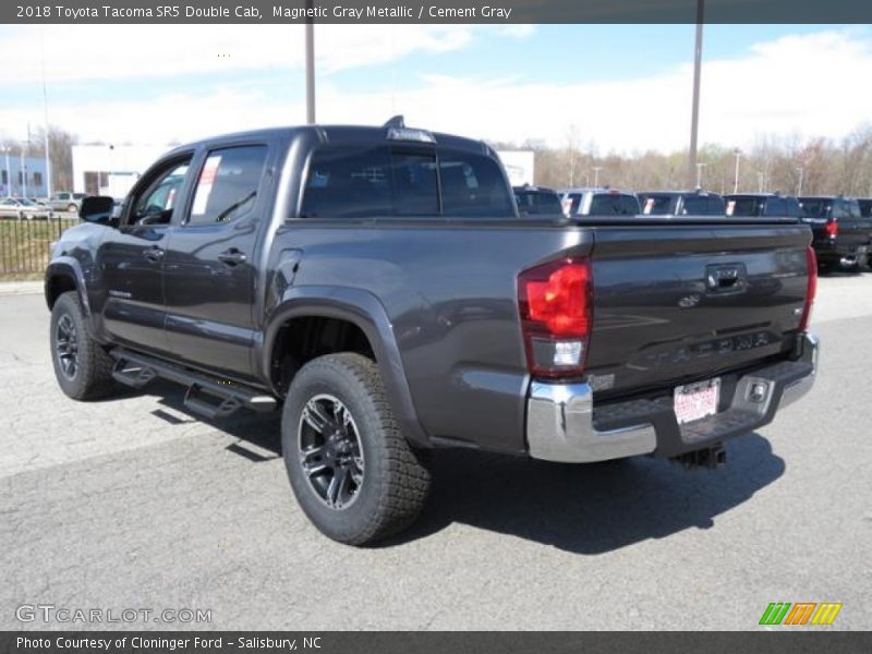 Magnetic Gray Metallic / Cement Gray 2018 Toyota Tacoma SR5 Double Cab