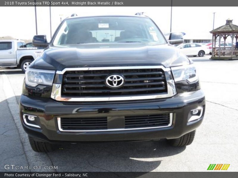 Midnight Black Metallic / Black 2018 Toyota Sequoia TRD Sport 4x4