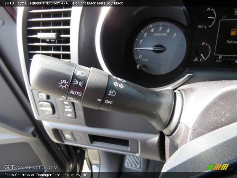 Midnight Black Metallic / Black 2018 Toyota Sequoia TRD Sport 4x4