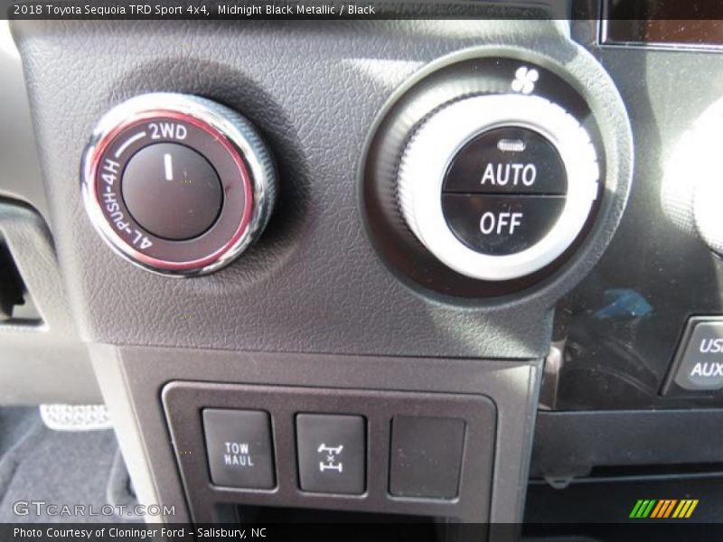Midnight Black Metallic / Black 2018 Toyota Sequoia TRD Sport 4x4
