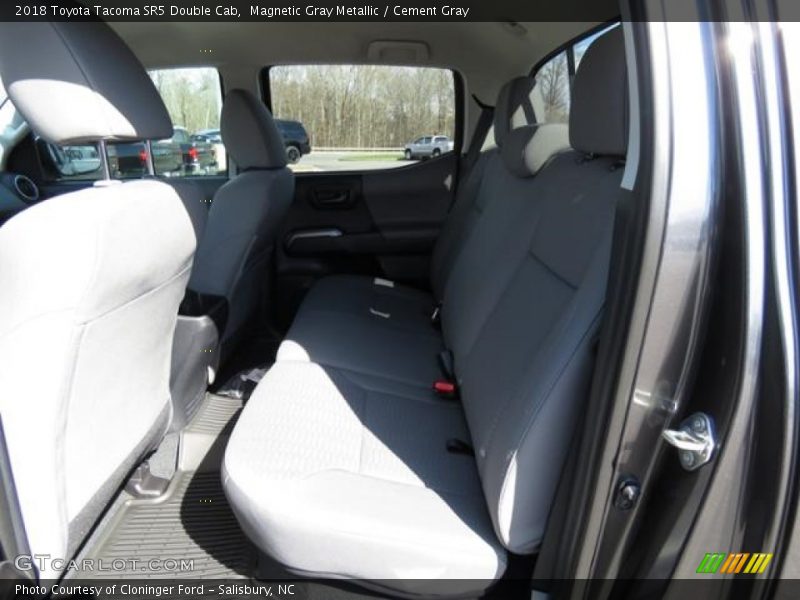 Magnetic Gray Metallic / Cement Gray 2018 Toyota Tacoma SR5 Double Cab