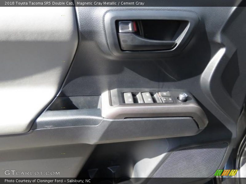 Magnetic Gray Metallic / Cement Gray 2018 Toyota Tacoma SR5 Double Cab