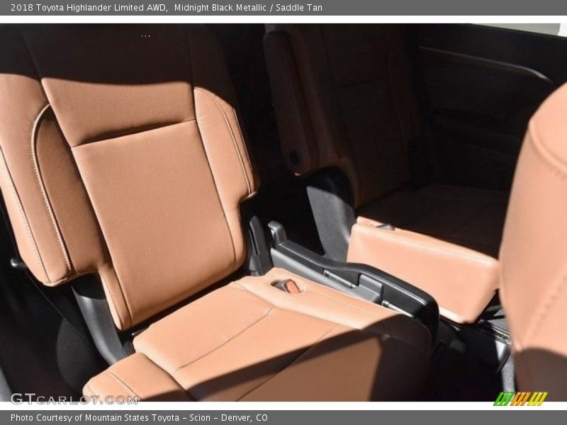 Midnight Black Metallic / Saddle Tan 2018 Toyota Highlander Limited AWD