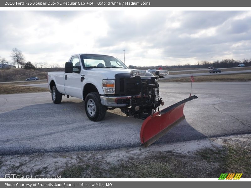 Oxford White / Medium Stone 2010 Ford F250 Super Duty XL Regular Cab 4x4