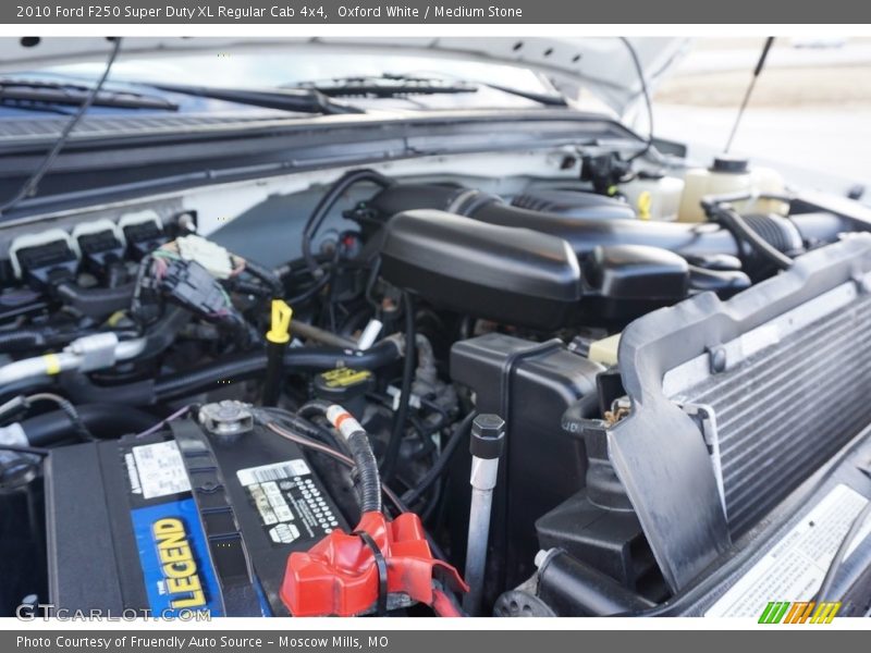 Oxford White / Medium Stone 2010 Ford F250 Super Duty XL Regular Cab 4x4