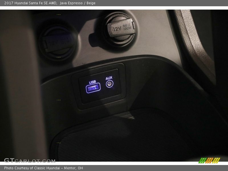 Java Espresso / Beige 2017 Hyundai Santa Fe SE AWD