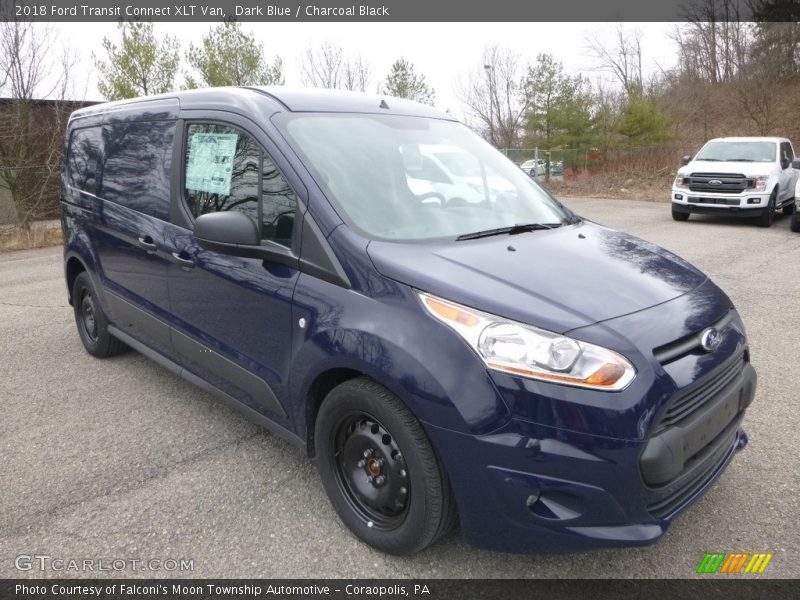 Front 3/4 View of 2018 Transit Connect XLT Van