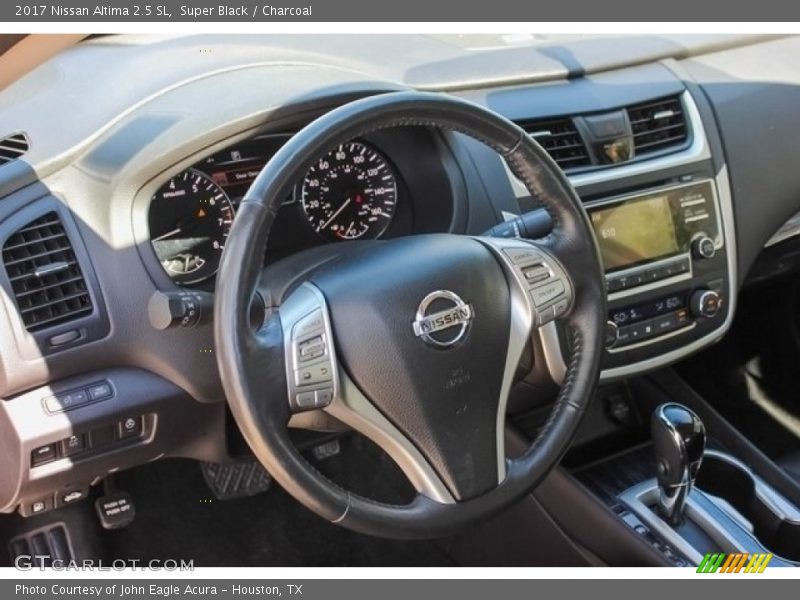 Super Black / Charcoal 2017 Nissan Altima 2.5 SL