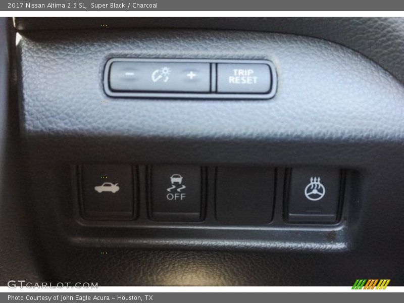 Super Black / Charcoal 2017 Nissan Altima 2.5 SL