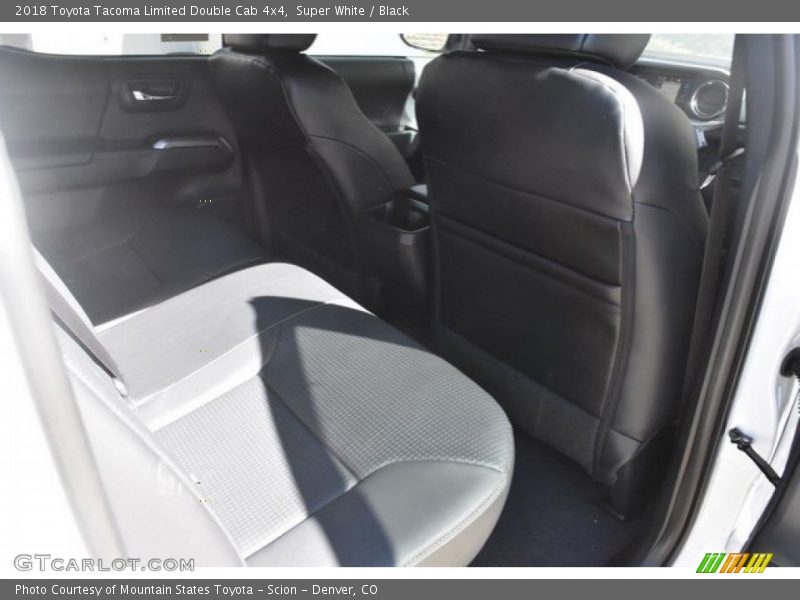 Super White / Black 2018 Toyota Tacoma Limited Double Cab 4x4