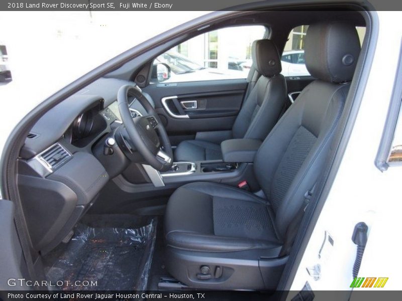 Fuji White / Ebony 2018 Land Rover Discovery Sport SE
