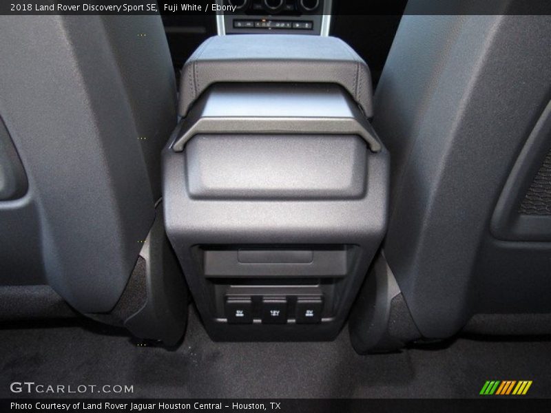 Fuji White / Ebony 2018 Land Rover Discovery Sport SE