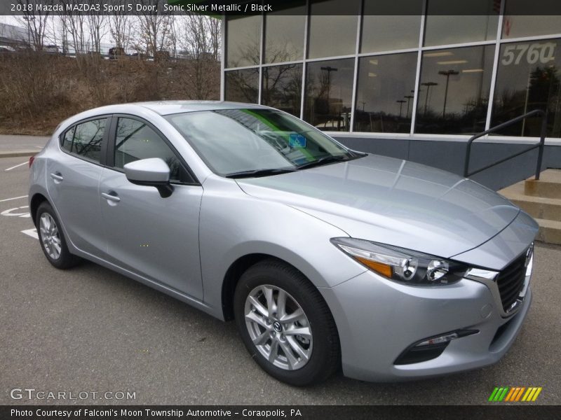 Sonic Silver Metallic / Black 2018 Mazda MAZDA3 Sport 5 Door
