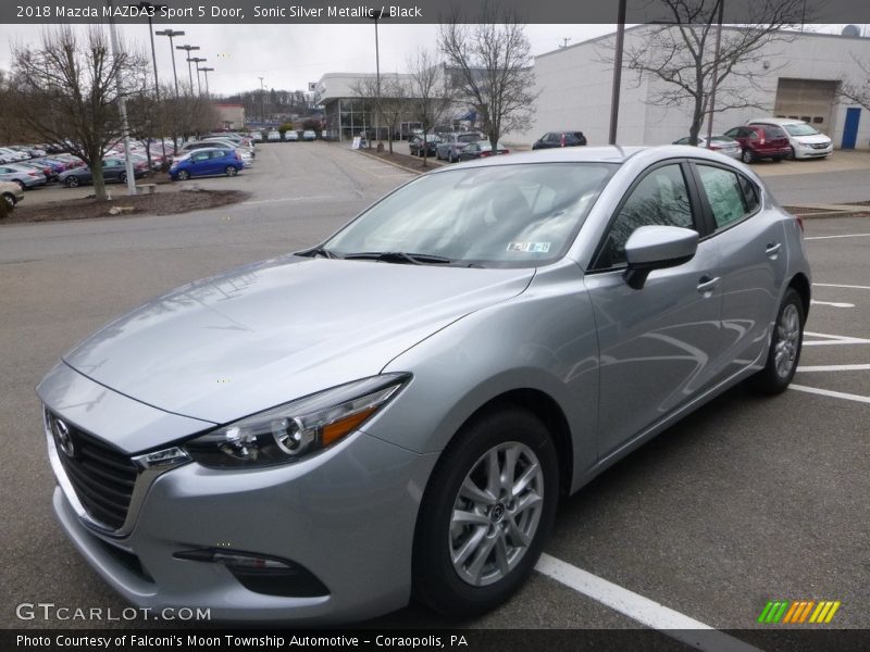 Sonic Silver Metallic / Black 2018 Mazda MAZDA3 Sport 5 Door