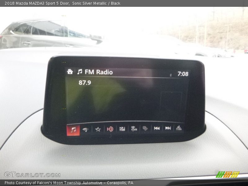 Sonic Silver Metallic / Black 2018 Mazda MAZDA3 Sport 5 Door