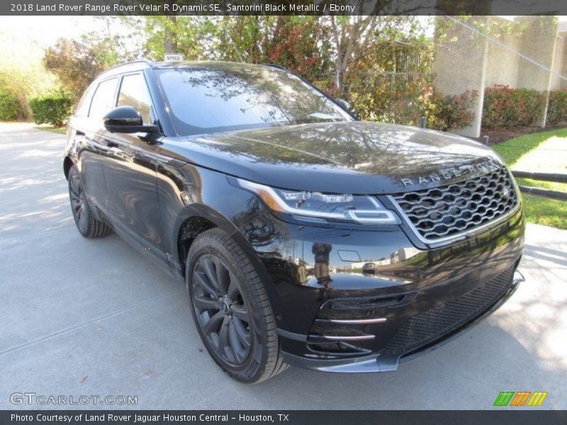 Front 3/4 View of 2018 Range Rover Velar R Dynamic SE