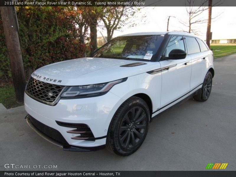 Yulong White Metallic / Ebony 2018 Land Rover Range Rover Velar R Dynamic SE