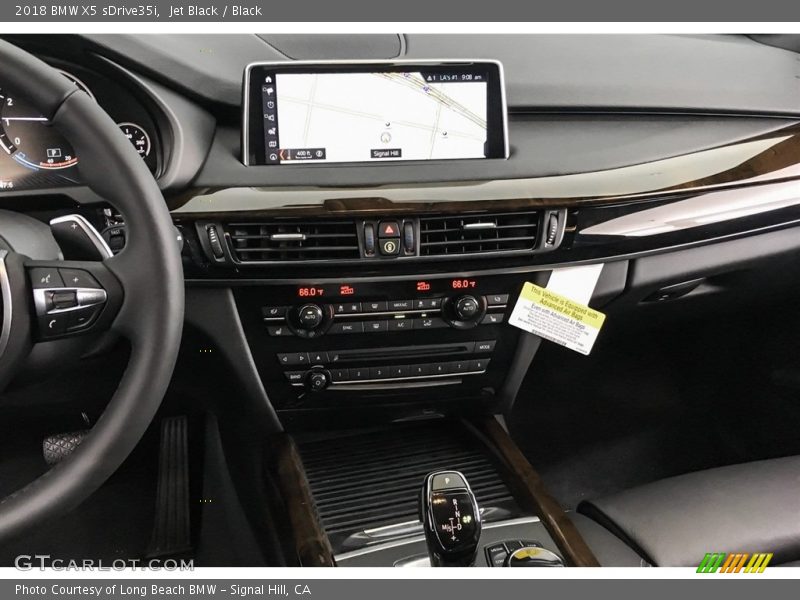 Jet Black / Black 2018 BMW X5 sDrive35i