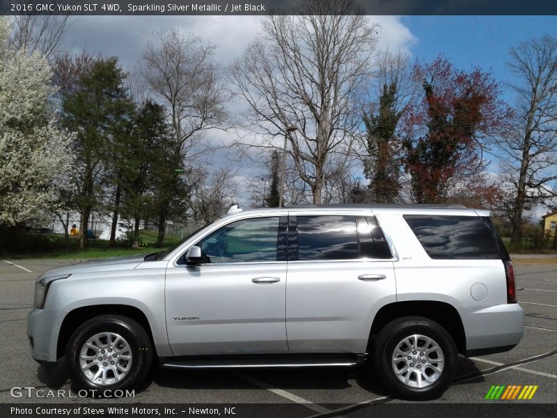 Sparkling Silver Metallic / Jet Black 2016 GMC Yukon SLT 4WD
