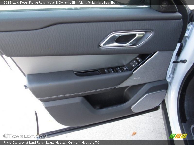 Yulong White Metallic / Ebony 2018 Land Rover Range Rover Velar R Dynamic SE