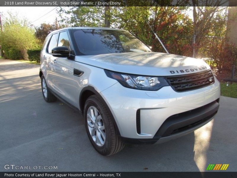 Indus Silver Metallic / Ebony/Ebony 2018 Land Rover Discovery SE