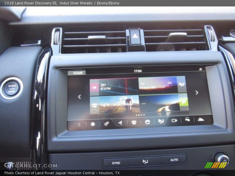 Indus Silver Metallic / Ebony/Ebony 2018 Land Rover Discovery SE