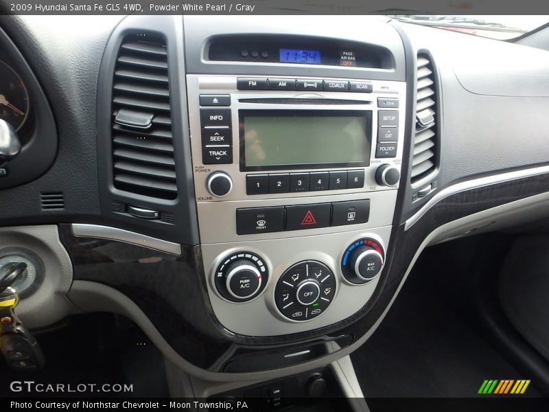Powder White Pearl / Gray 2009 Hyundai Santa Fe GLS 4WD