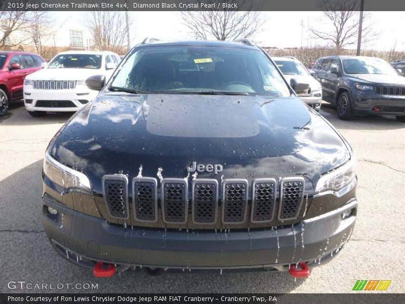 Diamond Black Crystal Pearl / Black 2019 Jeep Cherokee Trailhawk Elite 4x4