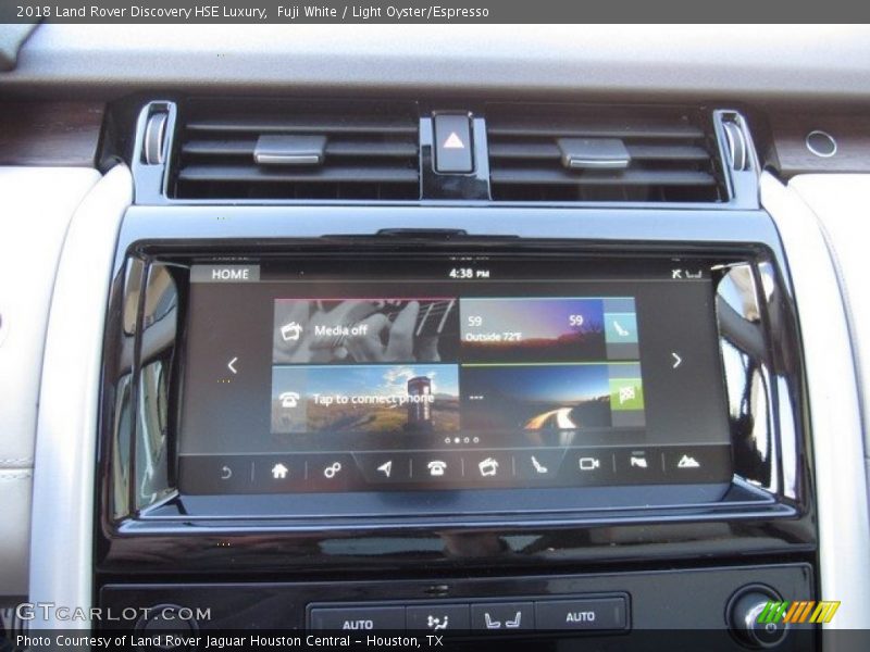 Fuji White / Light Oyster/Espresso 2018 Land Rover Discovery HSE Luxury