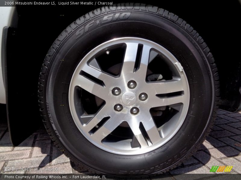 Liquid Silver Metallic / Charcoal 2006 Mitsubishi Endeavor LS