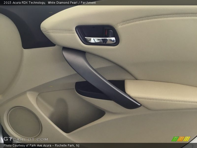 White Diamond Pearl / Parchment 2015 Acura RDX Technology