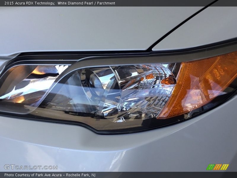White Diamond Pearl / Parchment 2015 Acura RDX Technology