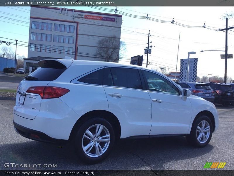 White Diamond Pearl / Parchment 2015 Acura RDX Technology