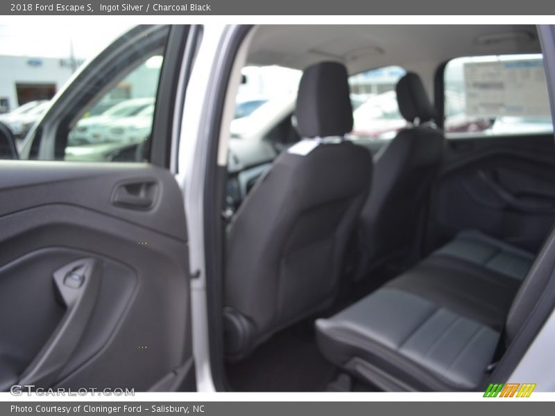 Ingot Silver / Charcoal Black 2018 Ford Escape S