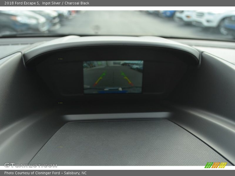 Ingot Silver / Charcoal Black 2018 Ford Escape S