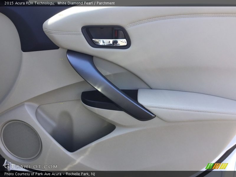 White Diamond Pearl / Parchment 2015 Acura RDX Technology