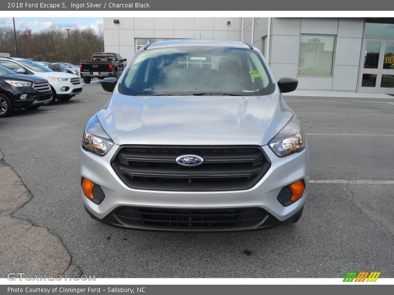 Ingot Silver / Charcoal Black 2018 Ford Escape S