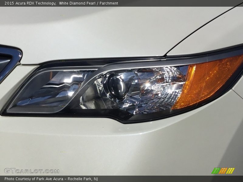 White Diamond Pearl / Parchment 2015 Acura RDX Technology