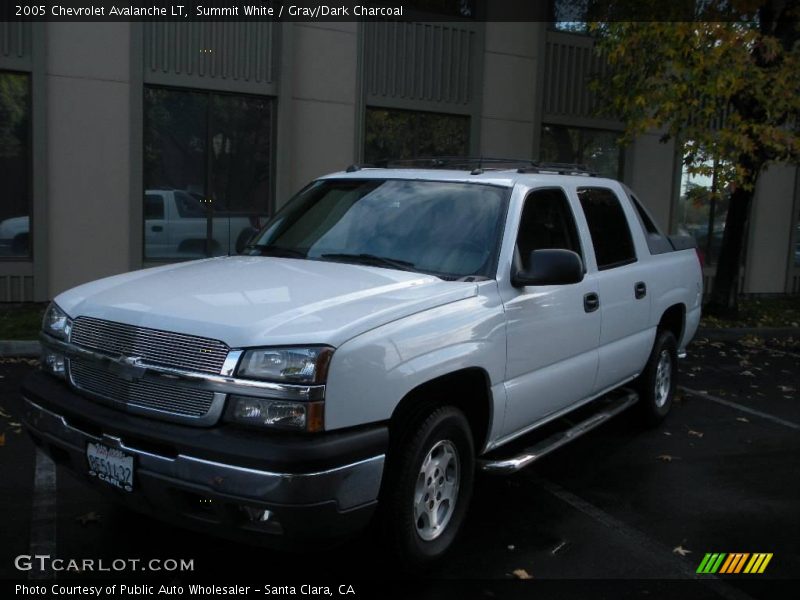 Summit White / Gray/Dark Charcoal 2005 Chevrolet Avalanche LT