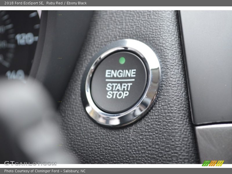 Ruby Red / Ebony Black 2018 Ford EcoSport SE