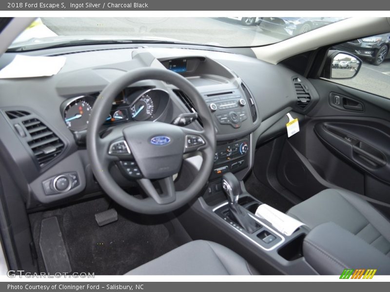 Ingot Silver / Charcoal Black 2018 Ford Escape S