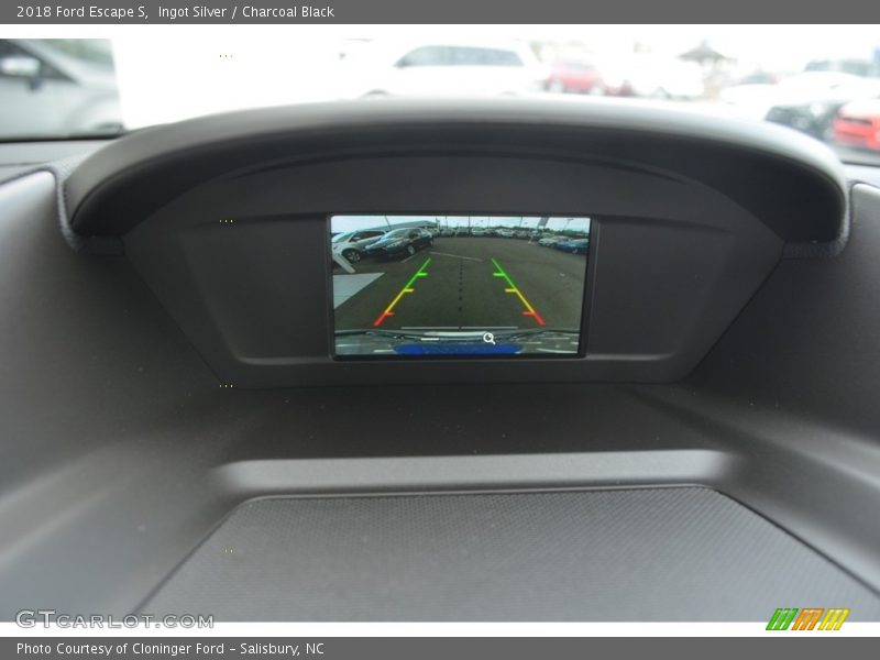 Ingot Silver / Charcoal Black 2018 Ford Escape S