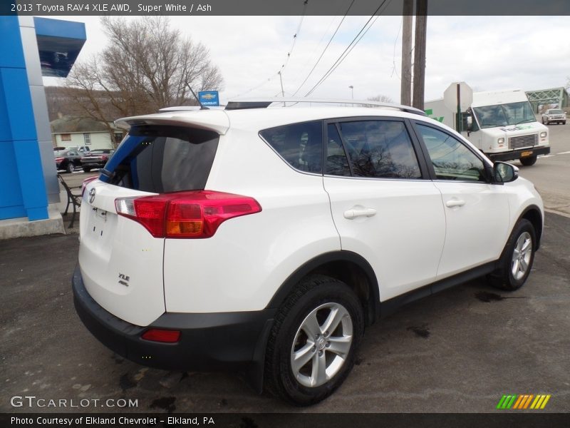 Super White / Ash 2013 Toyota RAV4 XLE AWD