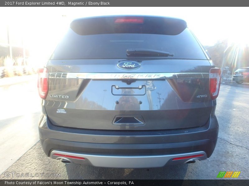 Magnetic / Ebony Black 2017 Ford Explorer Limited 4WD