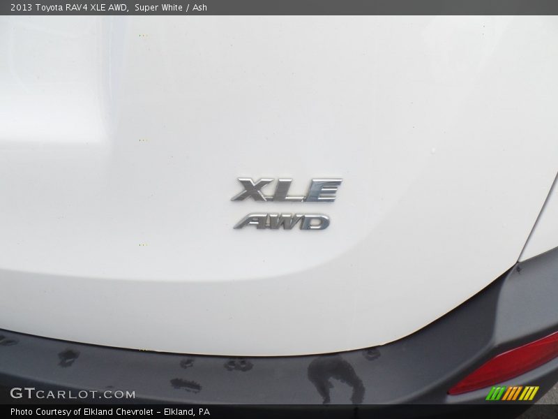 Super White / Ash 2013 Toyota RAV4 XLE AWD