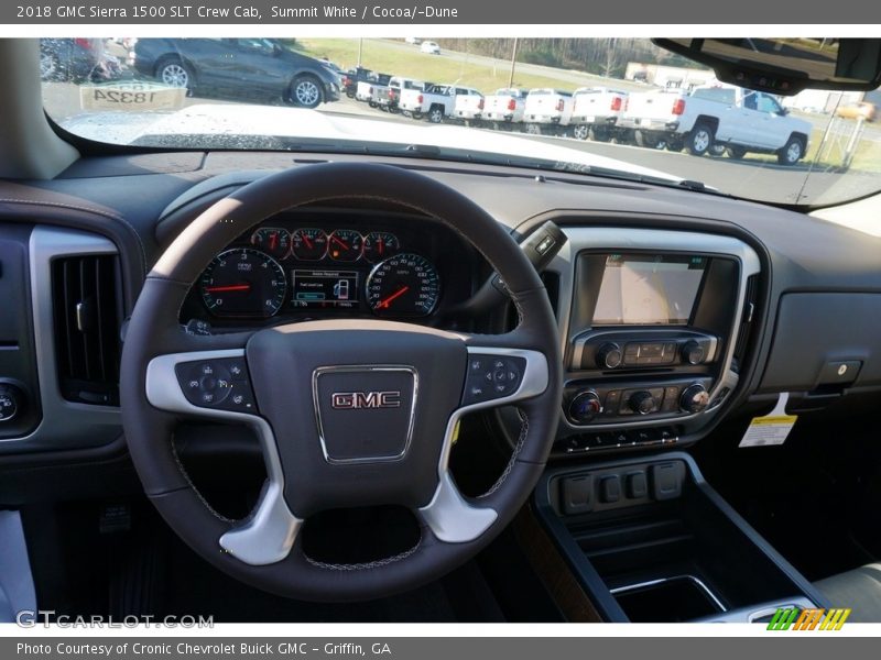 Summit White / Cocoa/­Dune 2018 GMC Sierra 1500 SLT Crew Cab