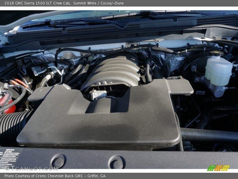 Summit White / Cocoa/­Dune 2018 GMC Sierra 1500 SLT Crew Cab