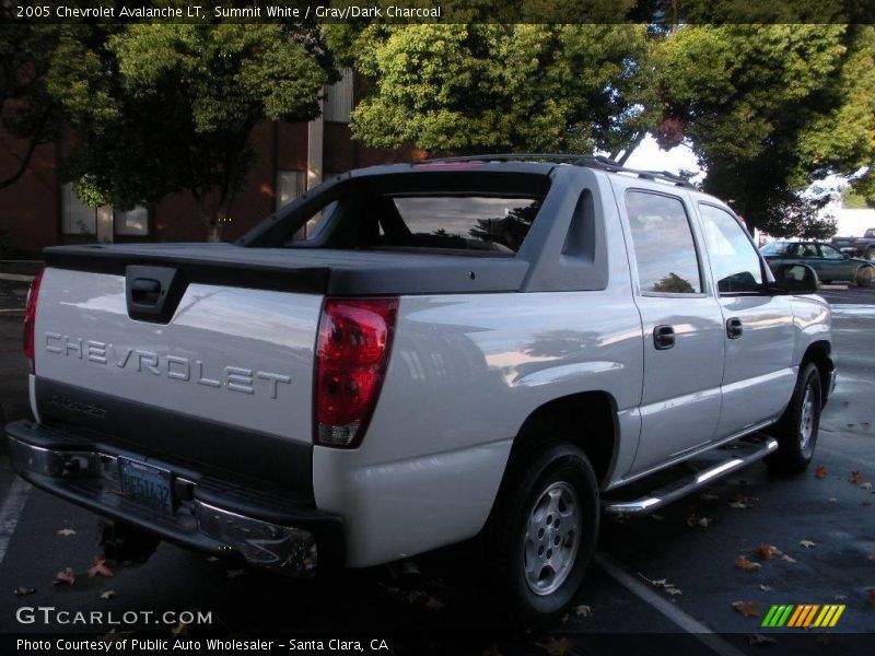 Summit White / Gray/Dark Charcoal 2005 Chevrolet Avalanche LT