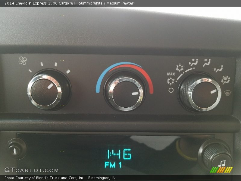 Summit White / Medium Pewter 2014 Chevrolet Express 1500 Cargo WT