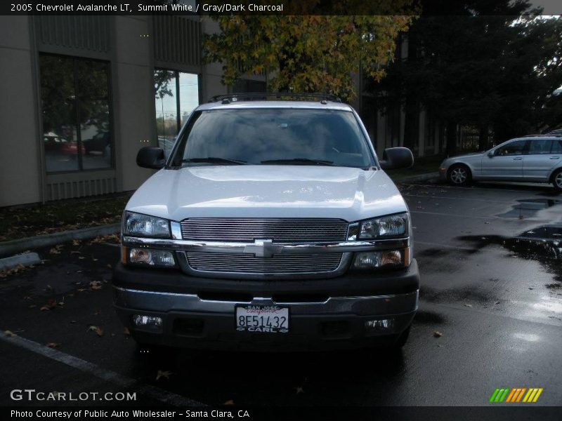 Summit White / Gray/Dark Charcoal 2005 Chevrolet Avalanche LT